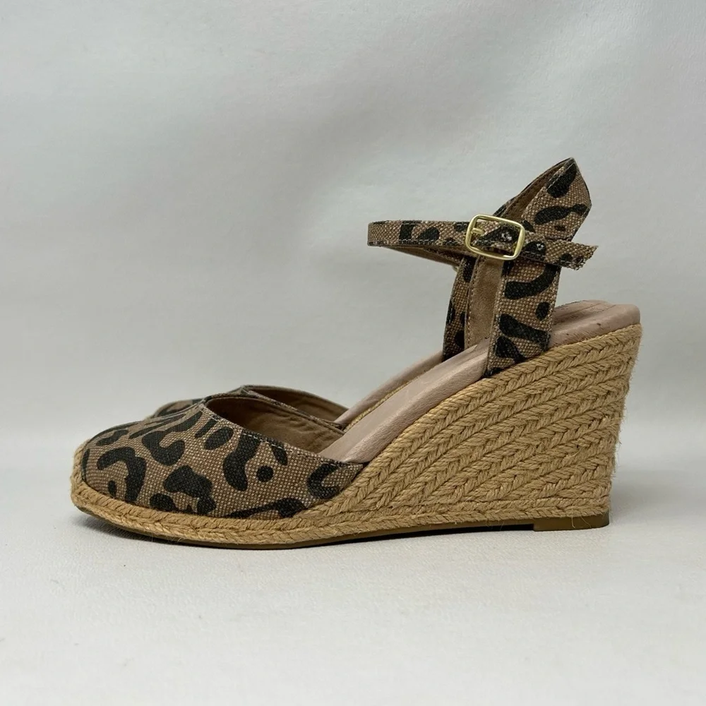 Adam Tucker Espadrille Leopard Print Wedges, Women’s Size 7M